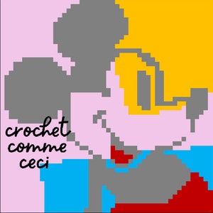 May include: A pixel art image with the text "crochet comme ceci" in black on a pink background. The image features a gray, yellow, blue, and red design.