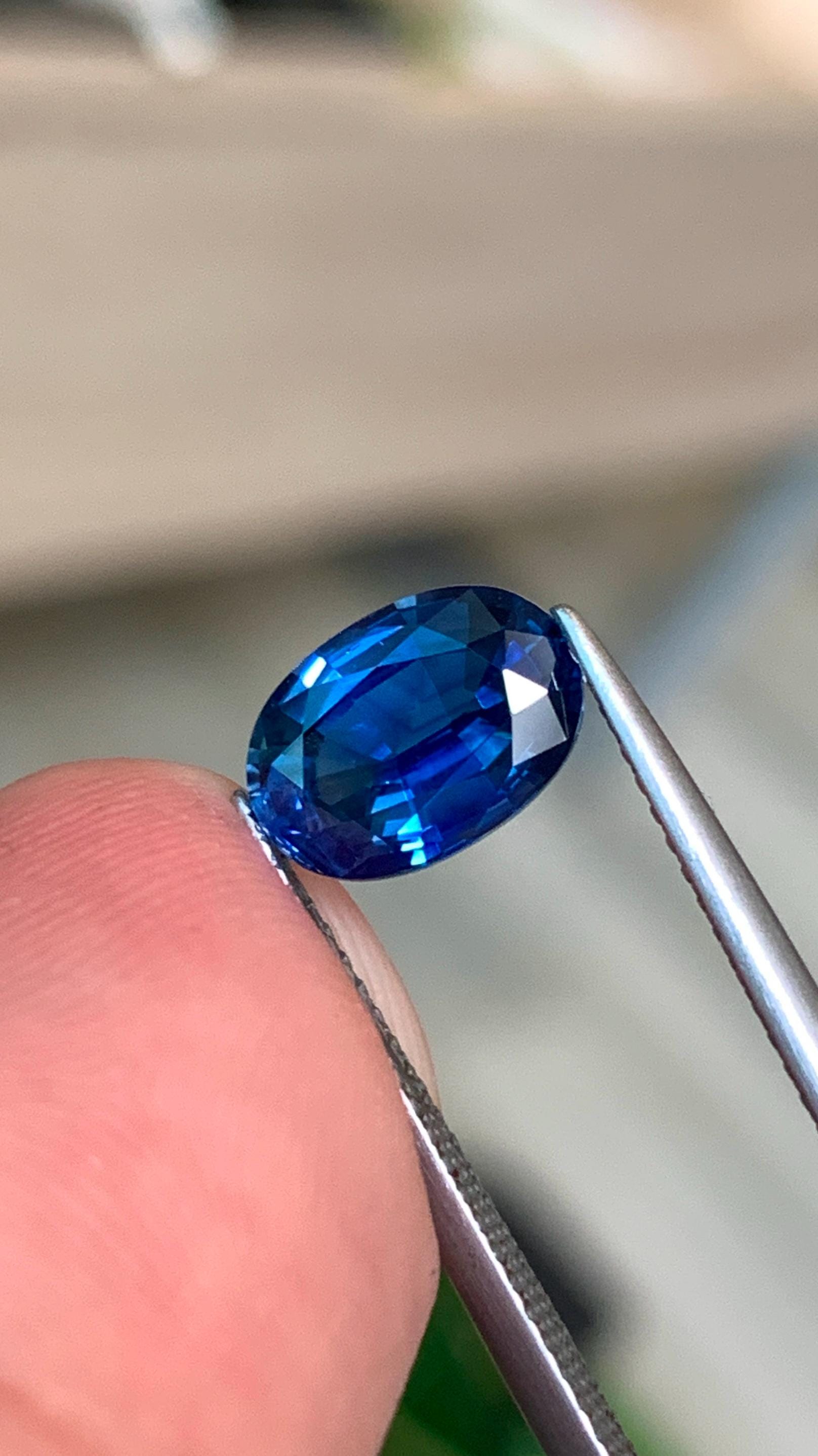 2.49 Ct Certified Fine Grade Natural Cornflower Blue Sapphire