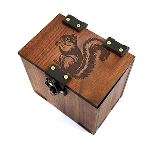 Handmade Walnut Wood Squirrel Deck Box: MTG Commander, EDH