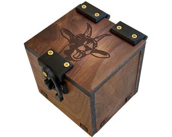 Handgefertigte Schmuckschatulle aus Holz, inspiriert von DCC mit Pony- und Ziegenmotiven, zur Aufbewahrung von Würfeln, Armbändern, Ringen, als Erinnerungsbox aus Holz, als Andenken (ohne KI)