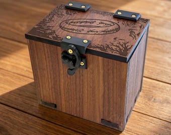 Pudełko na karty MTG LOTR: mieści ponad 100 kart w koszulkach, tacka na kostki, pudełko na karty kolekcjonerskie