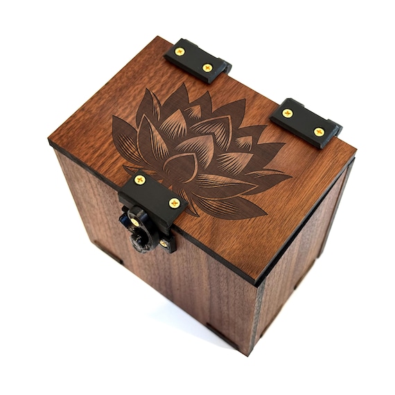 mtg commander deck storage Venssu MTG Deck Box for Commander Display,Card Deck Box Fits 100 Double Sleeved Cards, TCG Card Storage with 2 Dividers and 1 Toploader (Black&Brown)