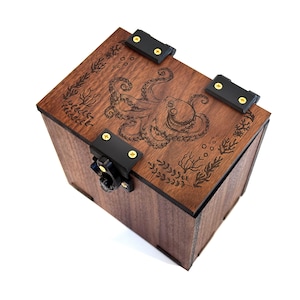 Handmade Commander Deck Box: 100+ Cards, Dice Tray, Octopus Theme MTG, Magic The Gathering (No AI)