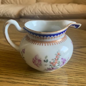 Antique Chinese Export Porcelain Creamer pitcher C. 1770