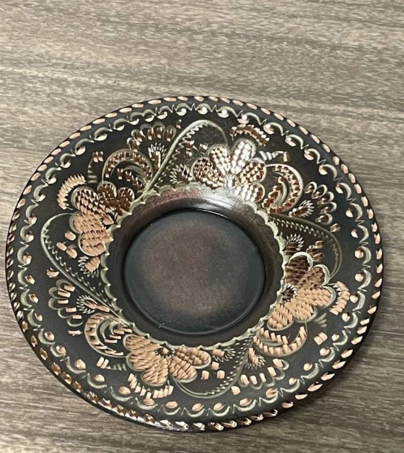 Metalowy organizer na pierścionki: miedź, złoto, srebro copper