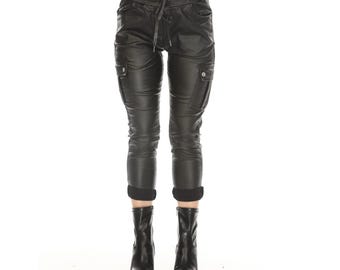 Pantalón elástico de piel flux negra