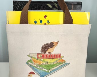 Hedgehog Book Lover Tote Bag – Woodland Illustration Canvas Carryall