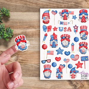 Feuille d'autocollants en vinyle Gnomes du 4 juillet, idéale pour les agendas, la tenue d'un journal, le scrapbooking, les Bullet Journals, etc.