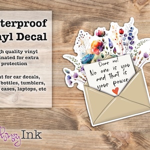 Sticker Dear Me – zelfliefde vinylsticker voor laptop, auto, beker – affirmatiecitaat met bloemenenvelop – cadeau positieve geestelijke gezondheid