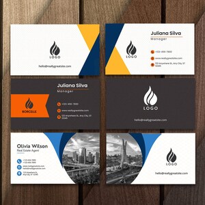 Pode incluir: Um conjunto de cartões de visita com um design moderno. Os cartões apresentam um logotipo, informações de contato e formas geométricas em azul, amarelo e laranja. Alguns cartões incluem uma imagem de paisagem urbana. Os cartões são para um gerente e um agente imobiliário.