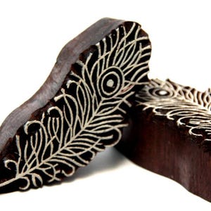 Sello de madera con forma de pluma de pavo real, estampado textil indio