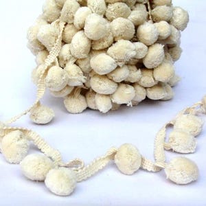 Pom Pom Cotton Trim Off White, Dye Able Lace Trim,  1 yard, Neutral Color Pom Pom Lace, Home Decor, Scarf Trim, Indian Pompom, Cotton Lace