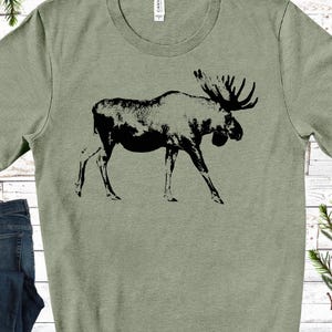 Moose Tshirt ,Moose Shirt , Wild Animal Tshirt ,Moose Gifts, Moose Lover Gift Shirt, Wild Animal Shirt, Moose Sweatshirt,Camping Tee