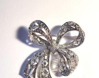 Vintage Ribbon Bow Silver Toned Rhinestone Brooch