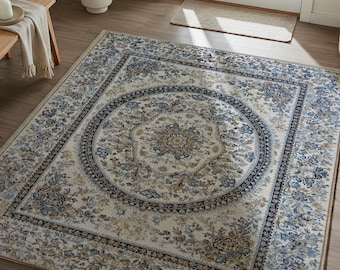 青とベージュの伝統的なラグ 伝統的なブルー＆ベージュの花柄メダリオンラグ｜ヴィンテージ風織り