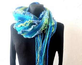 Felt scarf origanal woman accedsory from wool