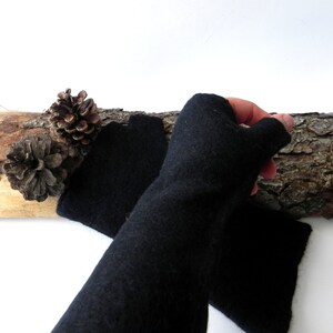 Felted Fingerless Gloves Fingerless Mittens Arm warmers Wristlets Merino wool black color Warm Christmas gift image 4