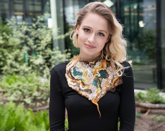 Handmade Merino Wool Felt Collar: Green Brown Accessory