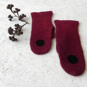 Felted mittens, wool mittens, burgundy mittens, minimalist mittens, merino wool, original, warm wool gloves, woman accessory, winter mittens image 1