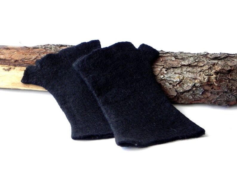 Felted Fingerless Gloves Fingerless Mittens Arm warmers Wristlets Merino wool black color Warm Christmas gift image 3