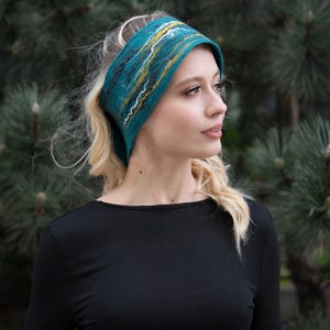 Handmade Teal Wool Felt Headband – Warm Boho Winter Ear Warmer, Cozy Women’s Hair Accessory, Eco-Friendly Woolen Headband