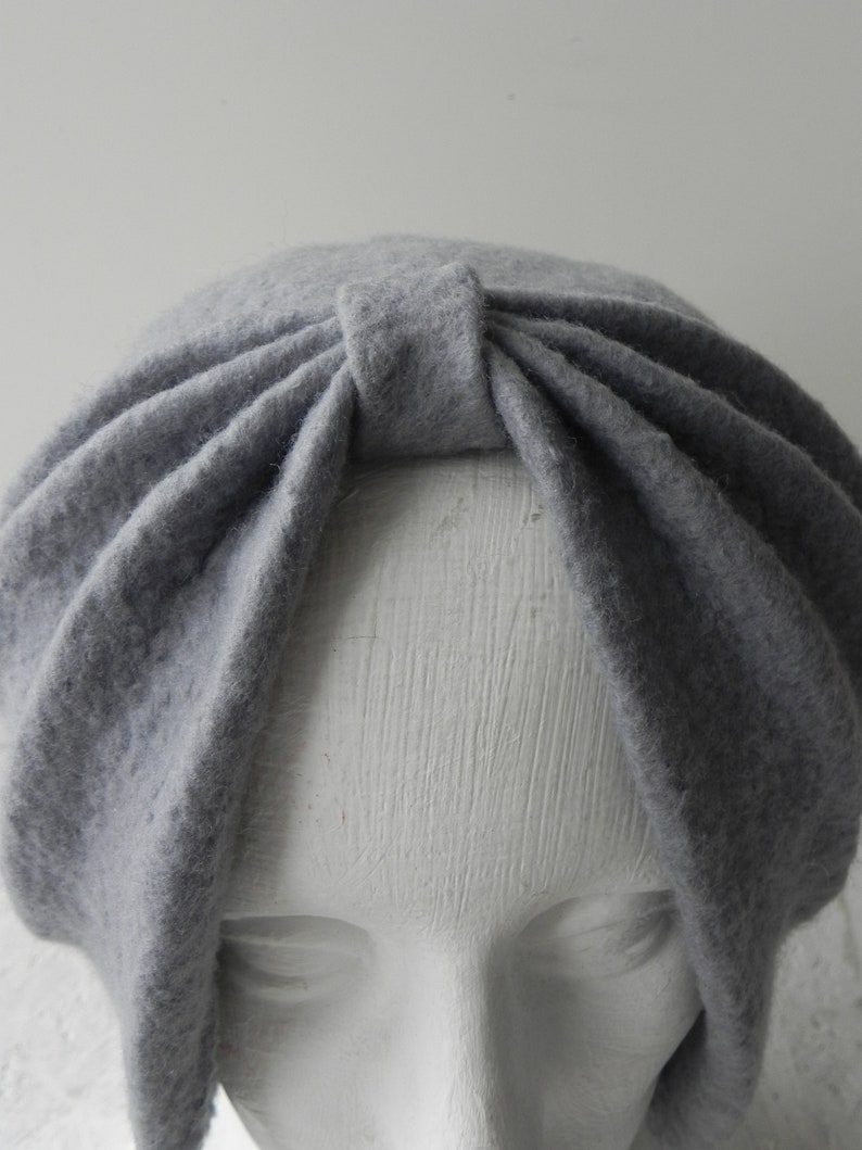 Gray color felt hat turban, original woman accessory for winter image 3