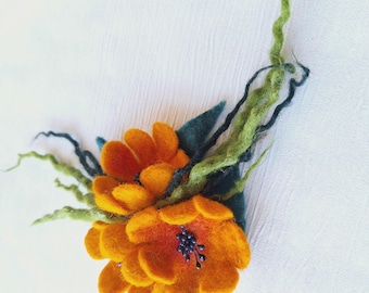 Felted Flower Brooch, Handmade Wool Floral Pin, Botanical Jewelry