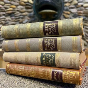 Ensemble de livres anciens | Livres à couverture rigide vintage | Décoration de mariage | Cadeau déco personnalisé pour la maison et le bureau