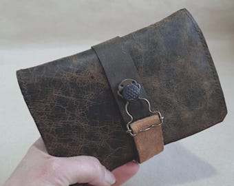 Blague à tabac en cuir marron vintage - cuir de basane cousu main en France