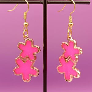 Sakura Earrings Glow in the Dark Cute Cherry Blossom Earrings Resin Flower Earrings Pink Flower Jewellery Gift for Her Gift for Spring