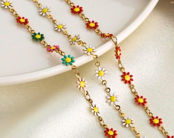 Minimalist Daisy Choker Necklace, Tiny Flower Chain Necklace, Daisy Chain Necklace, Colorful Women Necklace, Gift for her, Bridesmaid Gift