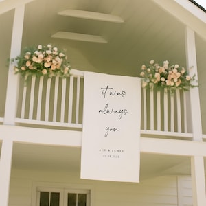 Custom Linen Wedding Welcome Sign: Personalized Fabric Banner