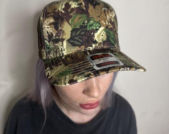 Camo Snapback Hat: Real Tree Leaf Print, Classic Fit