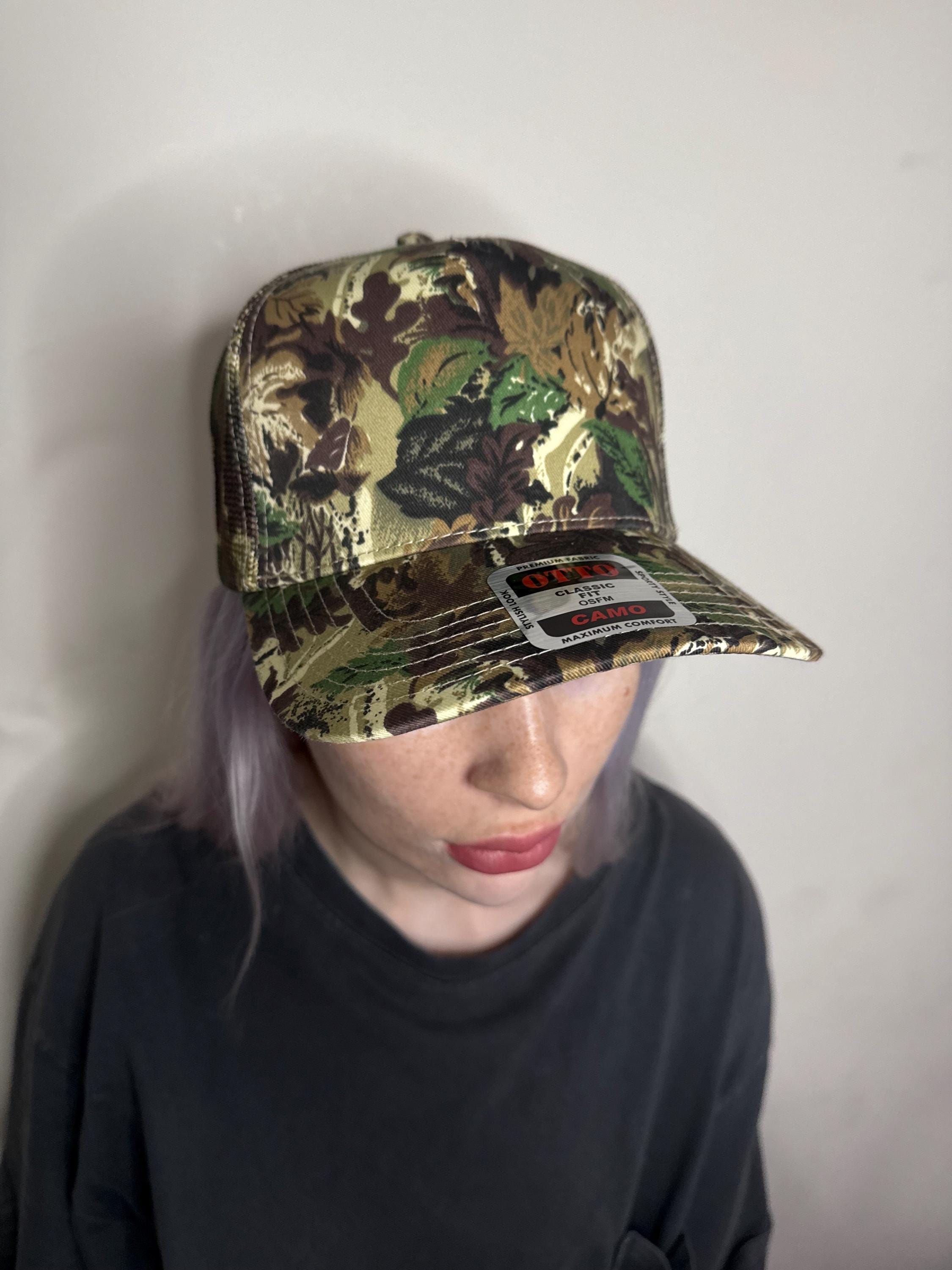 Under Armour Camo Embroidered FlexFit Fitted Women\'s Cap Hat OSFA Murdoch main image 2