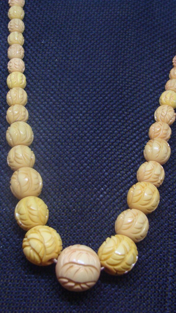 Carved Bakelite Bead Necklace