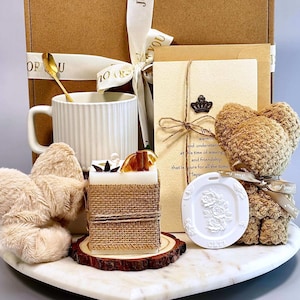 Cozy Self Care Set Thank You Gift Thinking Of You Just Because Comfort Birthday Gift For Her Candle Basket Eco-Friendly Gift Box Hug