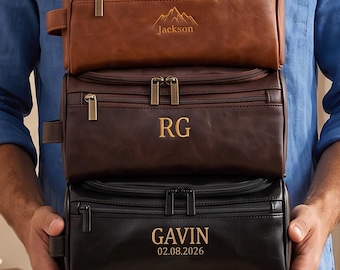 Personalized Men's Leather Toiletry Bag, Groomsmen Dopp Kit, Anniversary Gift for Him, Travel Toiletry Bag