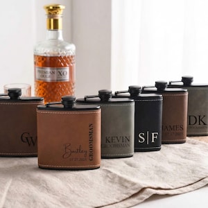 男性用パーソナライズ刻印レザーフラスコ、花婿の付添人へのギフト、カスタム花婿の付添人用レザーフラスコ、ベストマンギフト、花婿の付添人用レザーフラスコ