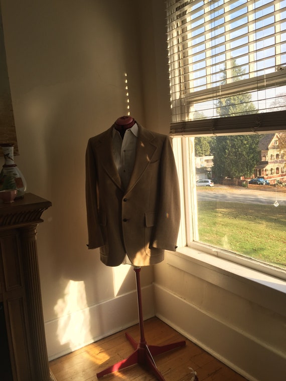 Men's 1970s Vintage Camel Wool Jackets