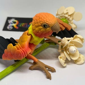 3D Printed Articulated Tropical Lovebird Parrot