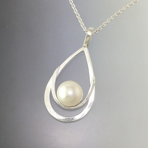 Large Fresh Water Pearl Pendant set in double layered Sterling Silver image 3