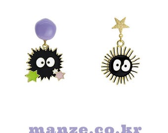 Spirited Away Soot Sprites Earrings, Ghibli Inspired Jewelry, Anime Gift, Playful Mismatch, Japanese Anime Inspired Accessory