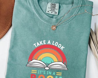 Reading Rainbow Shirt, Take a Look It’s in a Book Shirt, Reading Vintage Retro Rainbow Shirt, Reading Book Gift Shirt, Book Lover T-Shirt