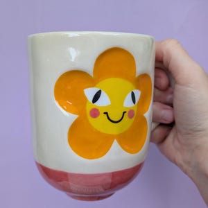 Sommer-Blumen-Tee-Becher-Geschenk für sie, helle Blumen-Tasse, Keramikkaffeetasse, Cottage-Core-Tasse, Blumenkaffeetasse, handgemachte handbemalte Tasse
