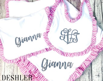 Baby Girl gift set, Baby Girl blanket, Baby Girl Monogram Blanket, monogram ruffle blanket, personalized baby girl gift