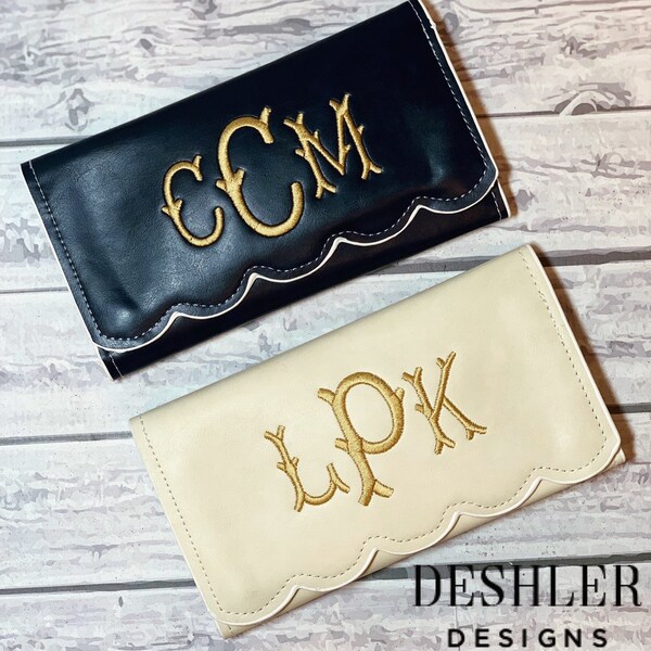 Monogram Scallop - Etsy