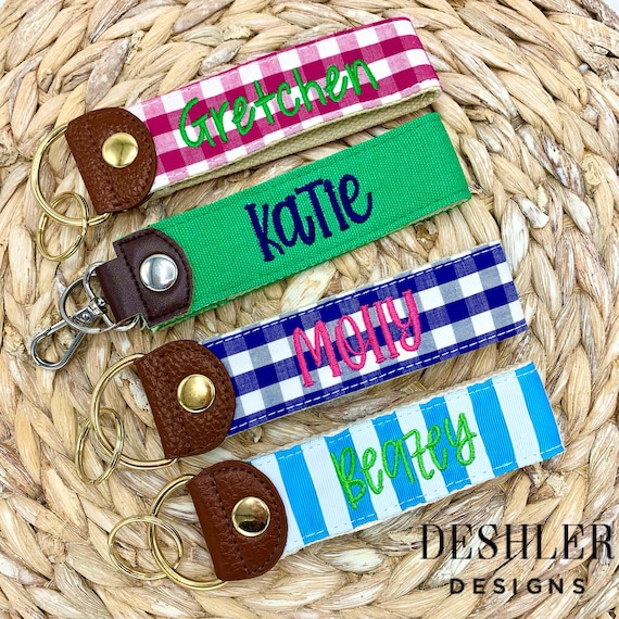 Pink Gingham Key Ring – Cute & Easy-to-Spot Keychain For Purse Or Bag