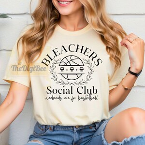 Mamá de baloncesto SVG, Bleachers Social Club, Mamá de baloncesto SVG, Mamá de baloncesto SVG, Camiseta de baloncesto SVG, Temporada de baloncesto