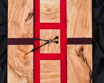 18 inches Ready To Ship Epoxy Olive Wood Wall Clock, Resin Wall Clock, Oversized Clock, Large Wall Clock, Housewarming Gift, Gift for Mom