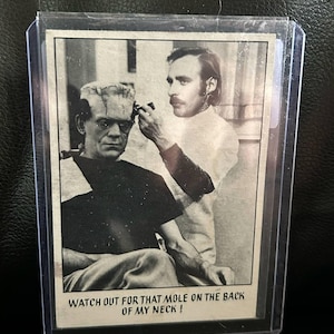 Cuidado con ese lunar en la nuca [17] 1973 Topps Creature Feature (Te morirás de risa) Tarjeta coleccionable de Universal Studios